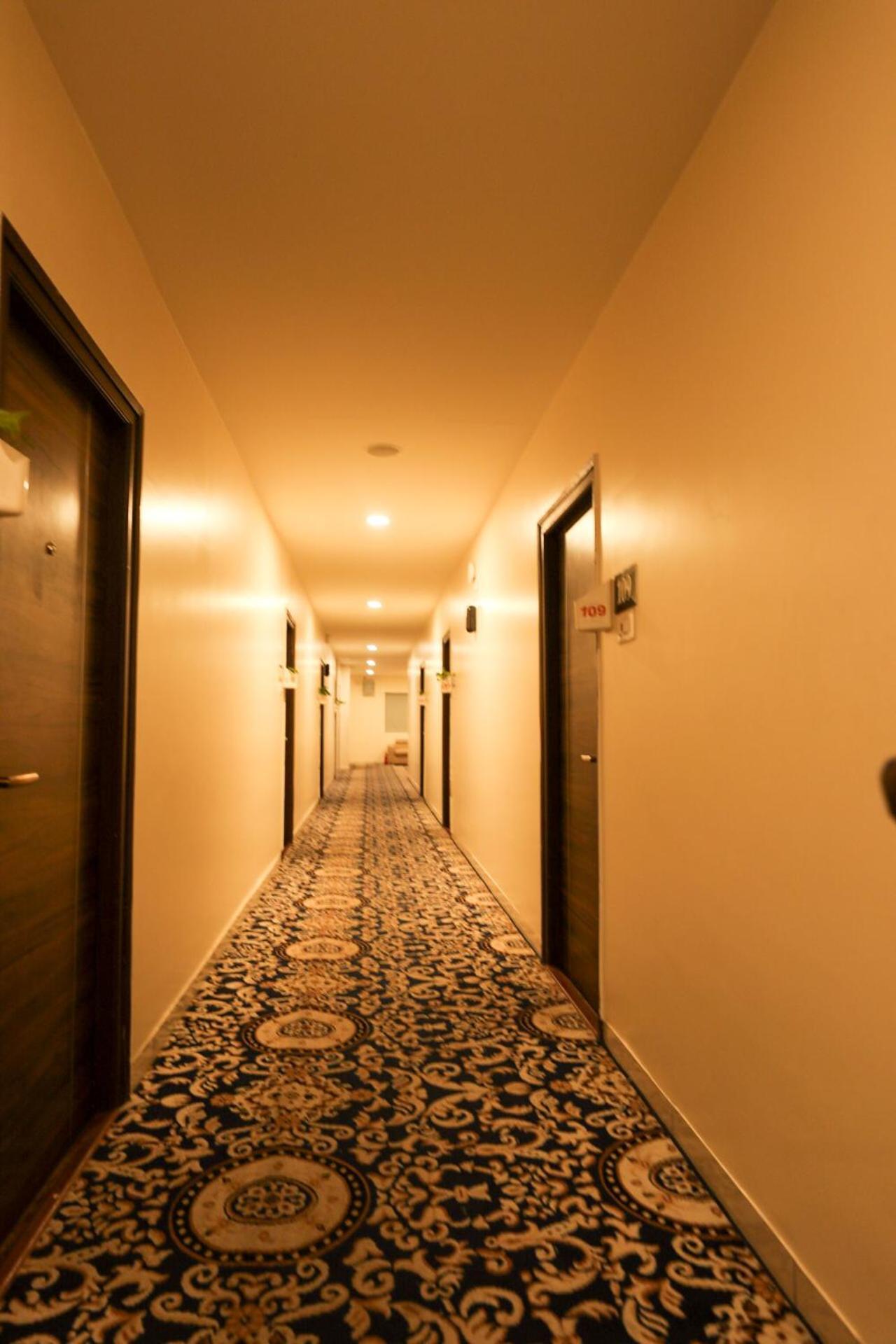 Hotel White Fields Hitec City, Hyderabad Exterior foto